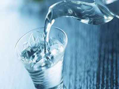 健身要注重饮水和新鲜空气