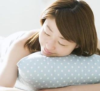 怎么利用有限睡眠时间美容
