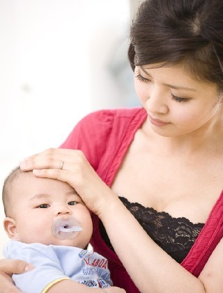 婴幼儿感冒流鼻涕的家庭护理方法
